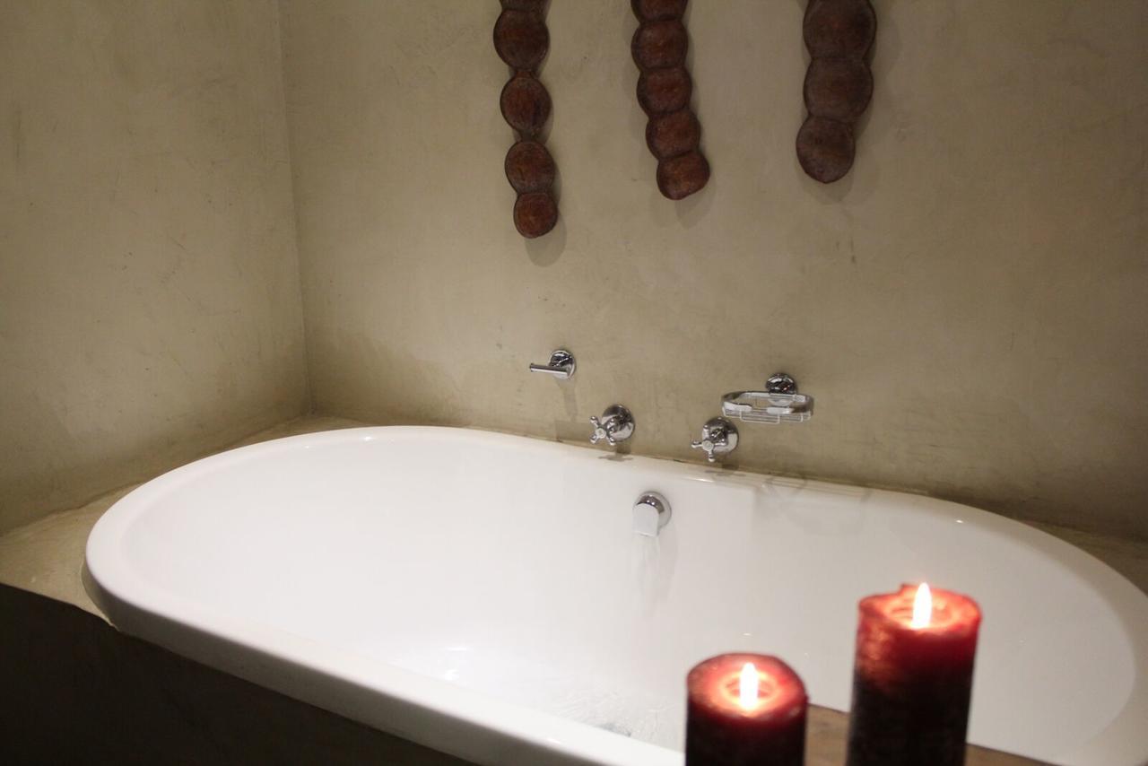 Mosate Lodge ポロクワネ エクステリア 写真